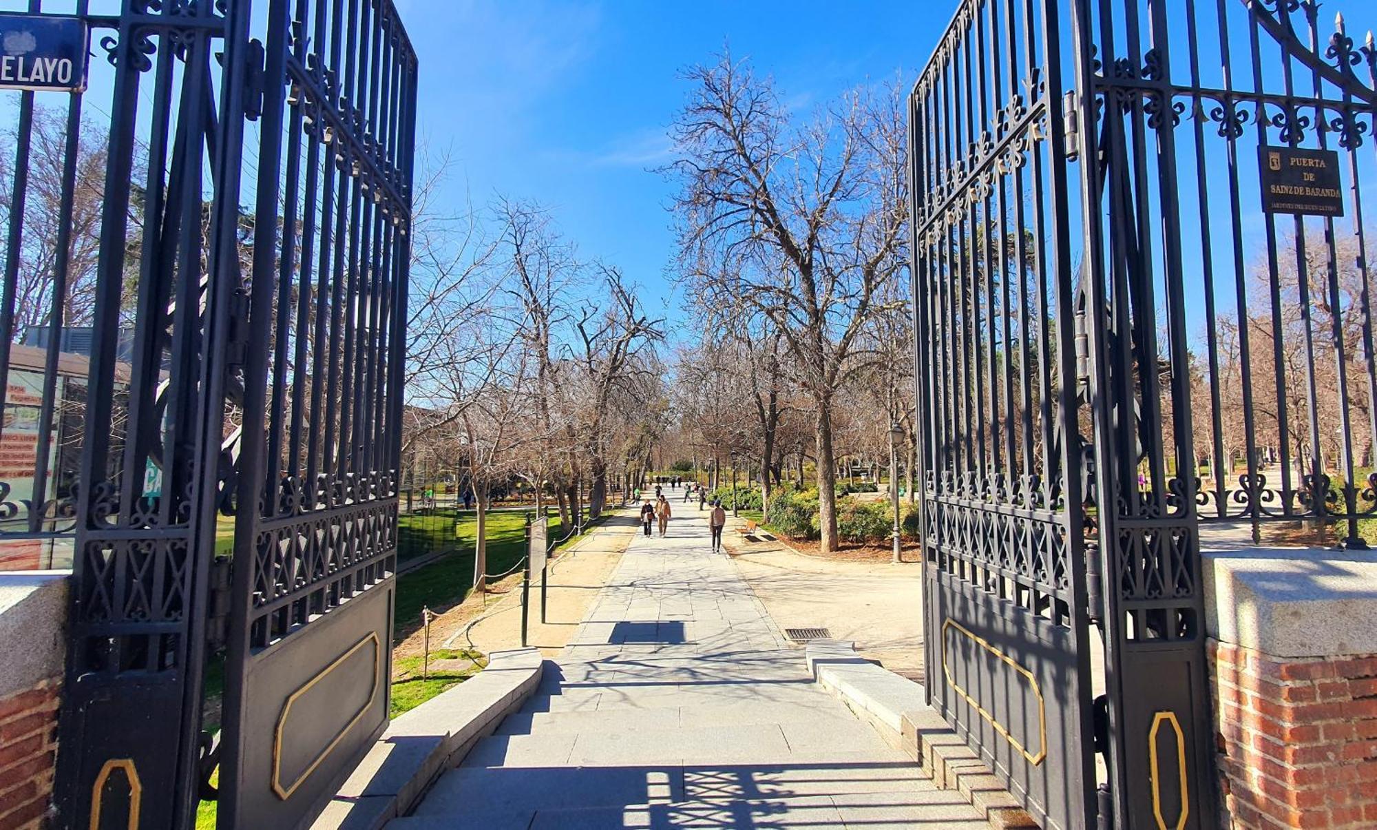 Retiro Park Apartment Madrid Exterior photo